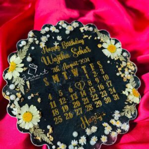 7 inches Resin Tray with Date Mention